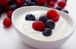 berries+and+yogurt
